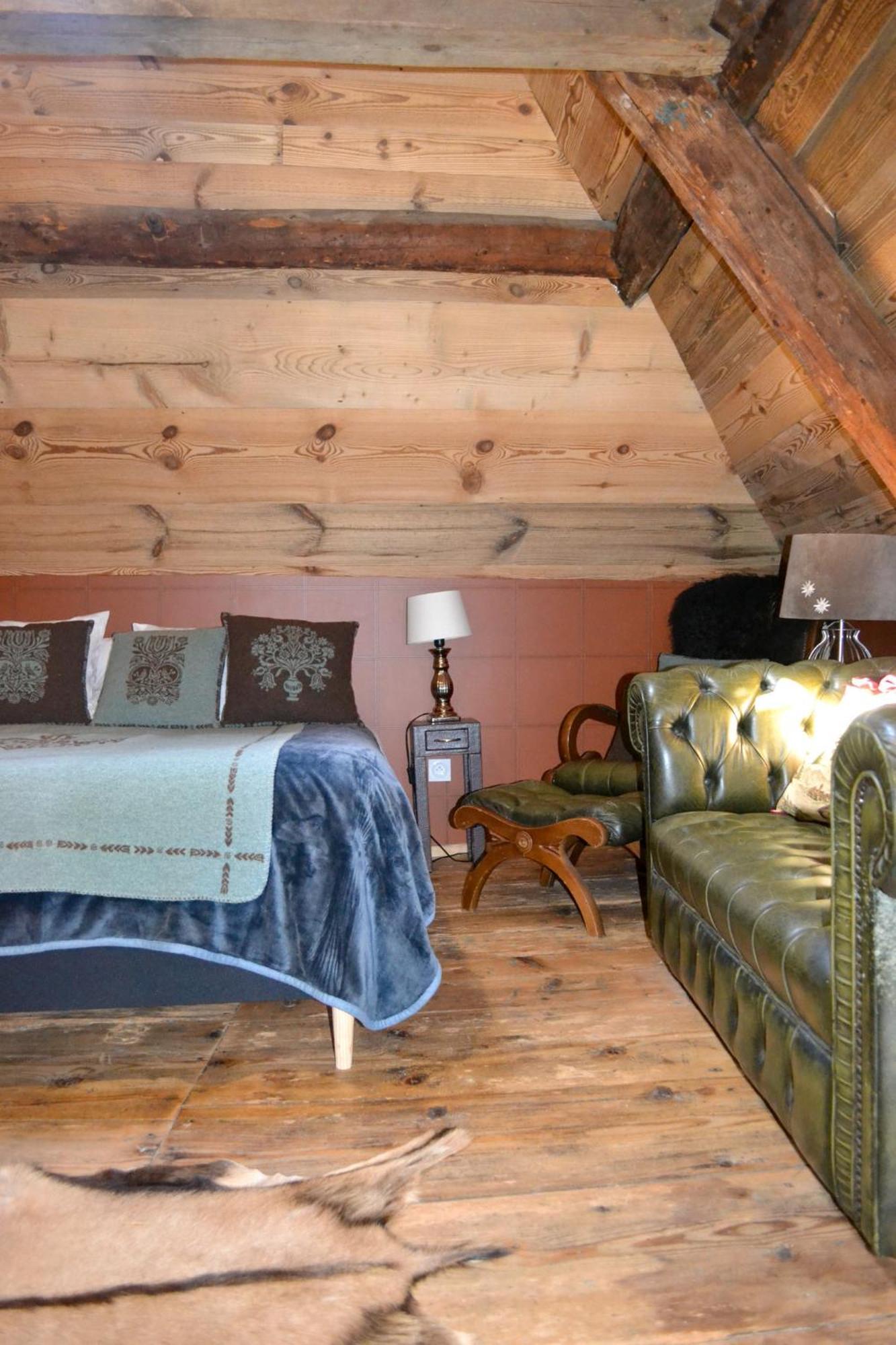 A Nouste Chambres D'Hotes Et Gite Only Adults Campan Bagian luar foto