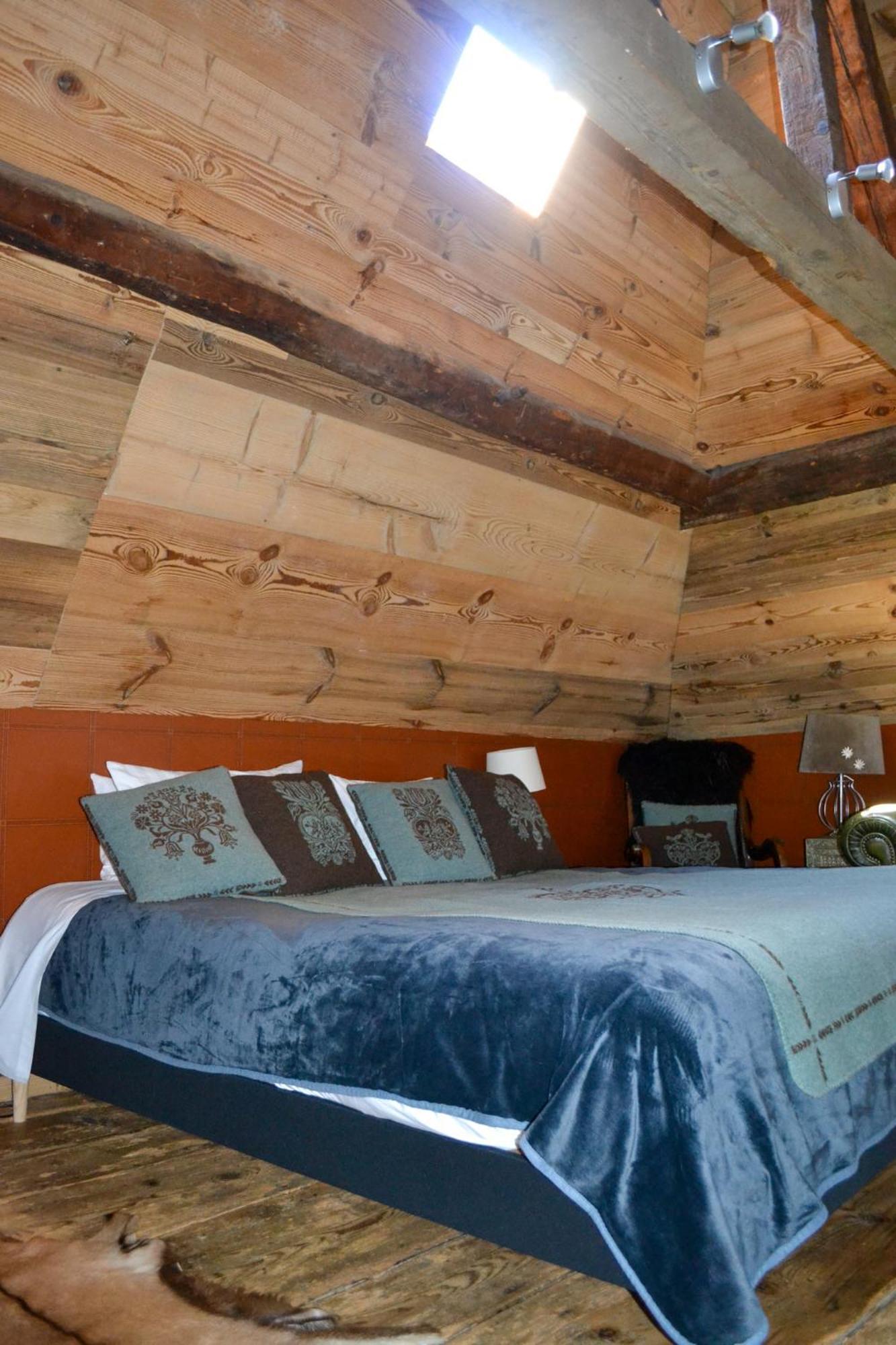 A Nouste Chambres D'Hotes Et Gite Only Adults Campan Bagian luar foto