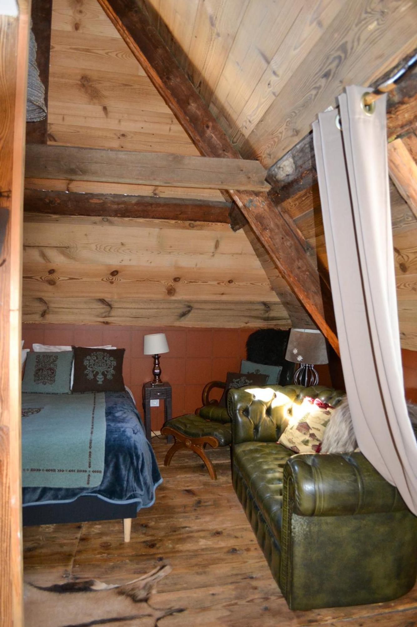 A Nouste Chambres D'Hotes Et Gite Only Adults Campan Bagian luar foto